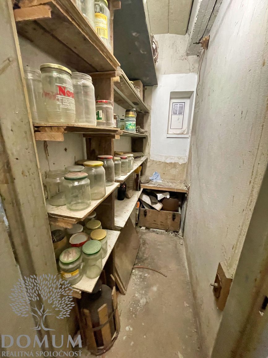 Priestranný - 78 m² tehlový - 3i byt Nové Mesto n/V, ul. SNP - 17