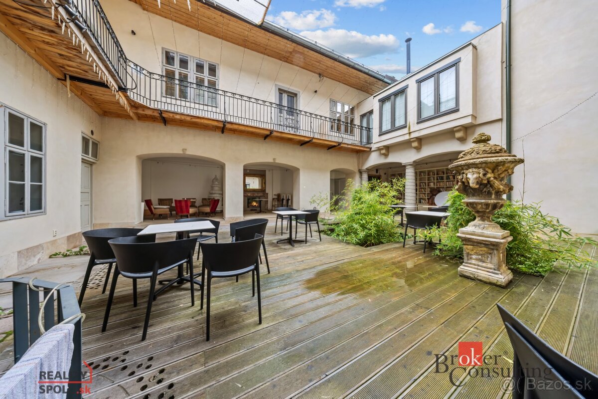 Najznámejší obchodný priestor v centre Štiavnice | Stabilný - 17