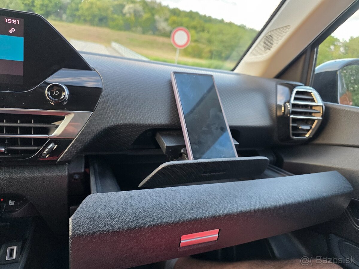 Citroen C4 Shine 1,2 benzin manual 2021 78000km - 17