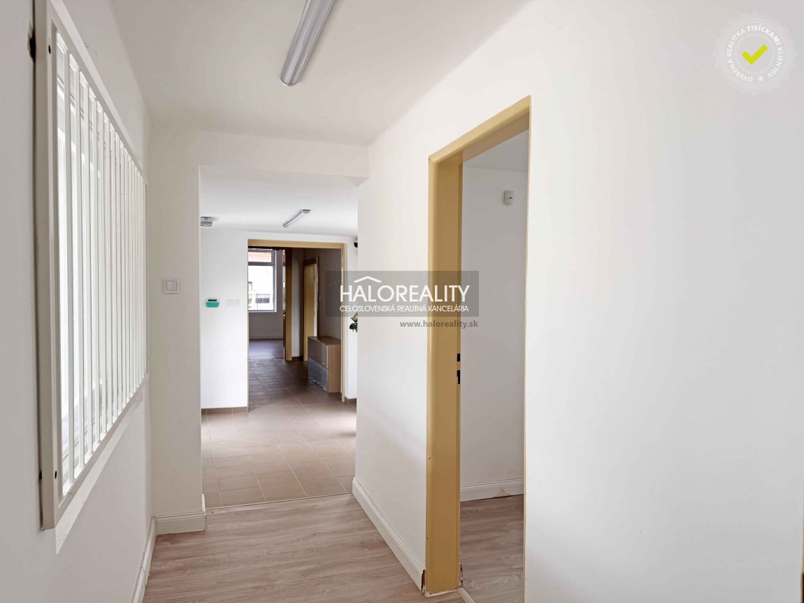 HALO reality - Predaj, rodinný dom Veľký Meder, po kompletne - 17