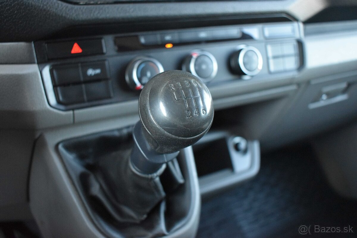 VW Crafter 2.0TDI.MRAZÁK/CHLAĎÁK.NOVÉ ROZVODY.ZÁSUVKA.DPH - 17