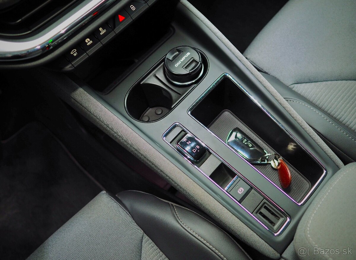 ENYAQ iV 180HP LOFT- ODPOČET: 21056€ NETT- BIELA PERLEŤ - 17