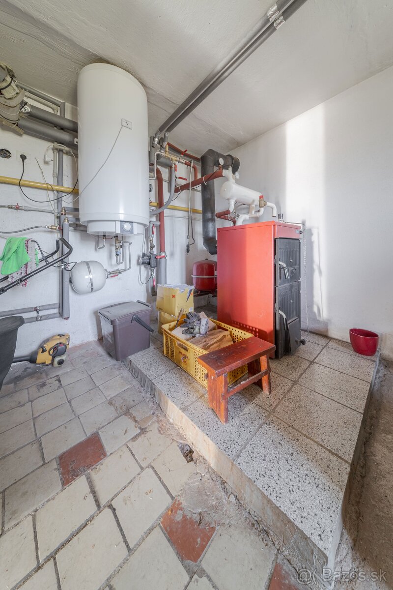 RD pod lesom, mestská časť Poľov - 17