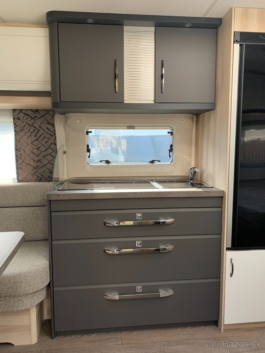 Karavan Hobby 460 UFe De Luxe NOVÝ, 19.999.-€ bez dph - 17