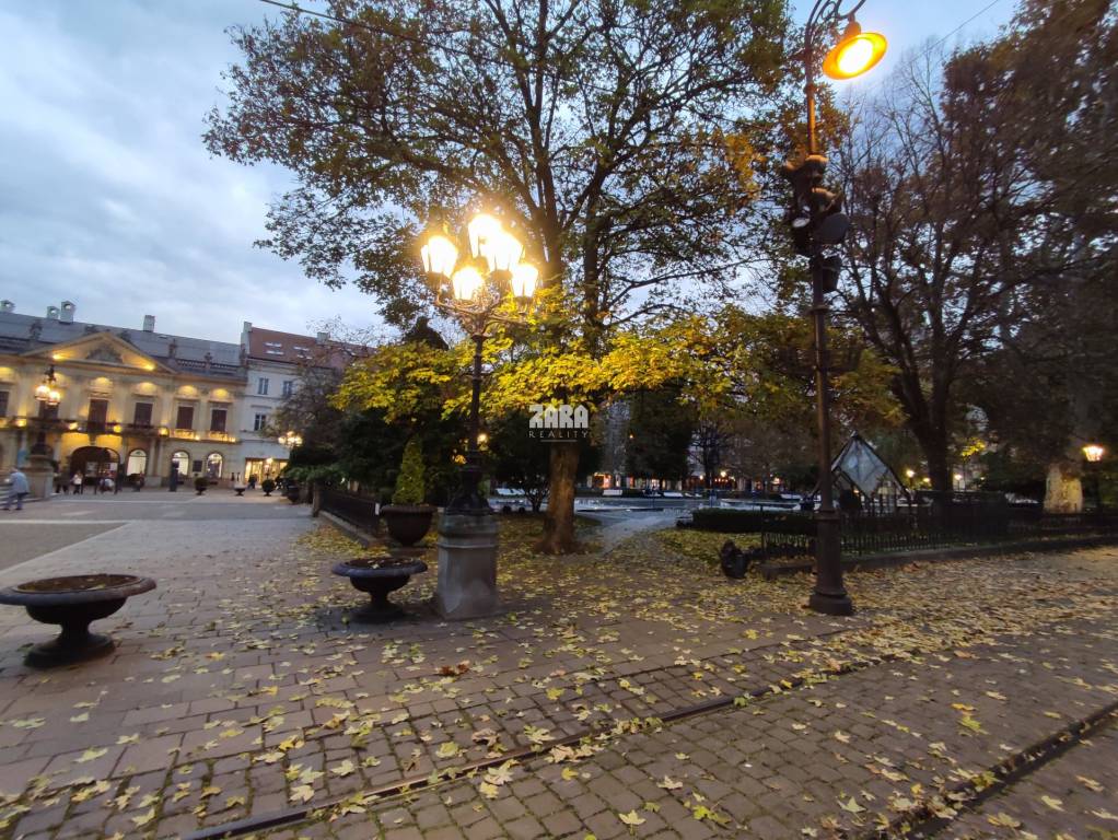 Staré Mesto-ul. Hlavná, 2 izb. tehlový pavlačový byt, 61 m2. - 17