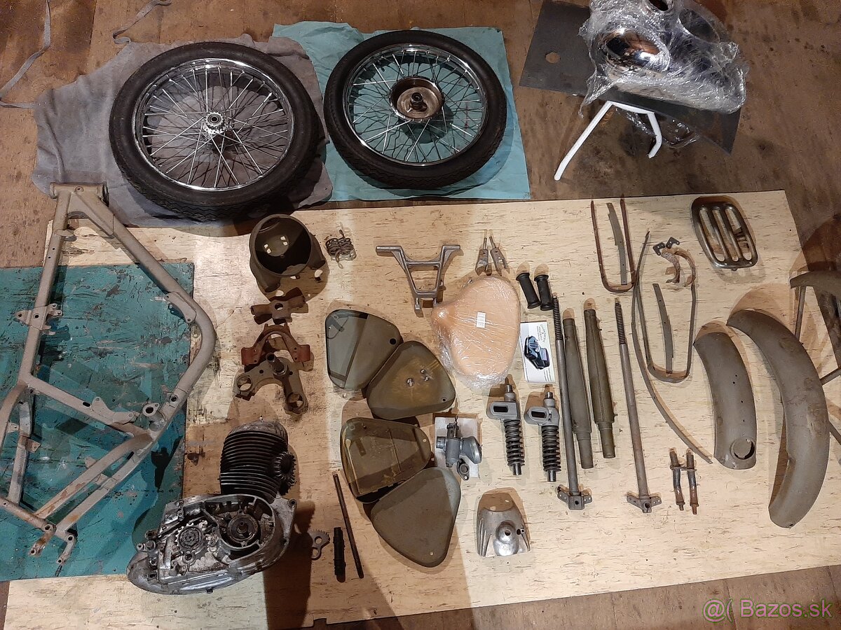 Jawa 250 Perák - 17