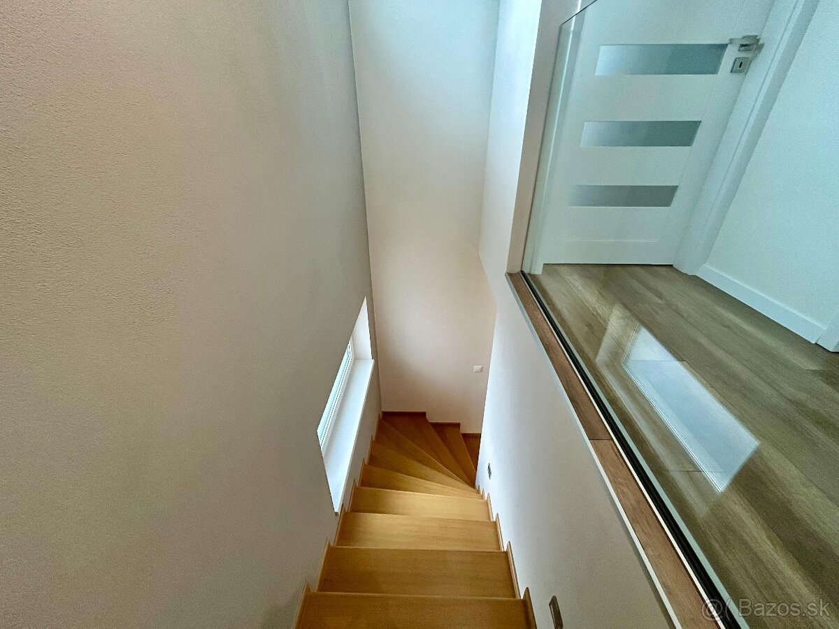 Moderný rodinný dom v Istebnom - 17