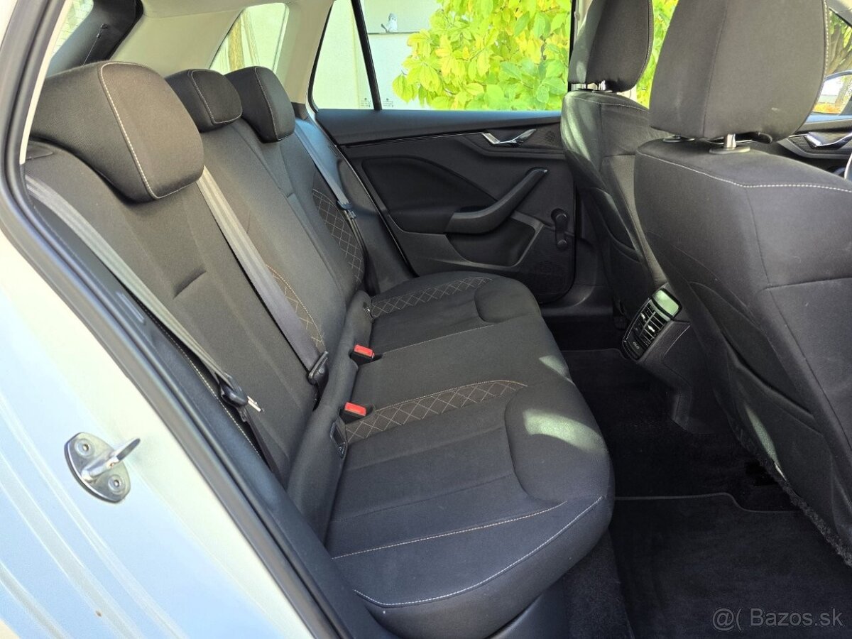 Škoda Kamiq 1.0 TSI Style DSG, Mesačne: 252€ - 17