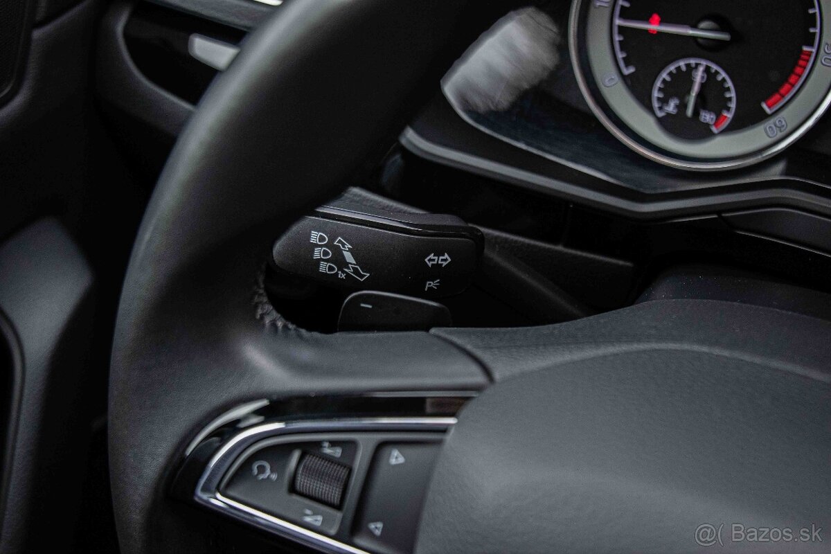 Škoda Superb 2.0 TDI 190k L&K DSG - 17