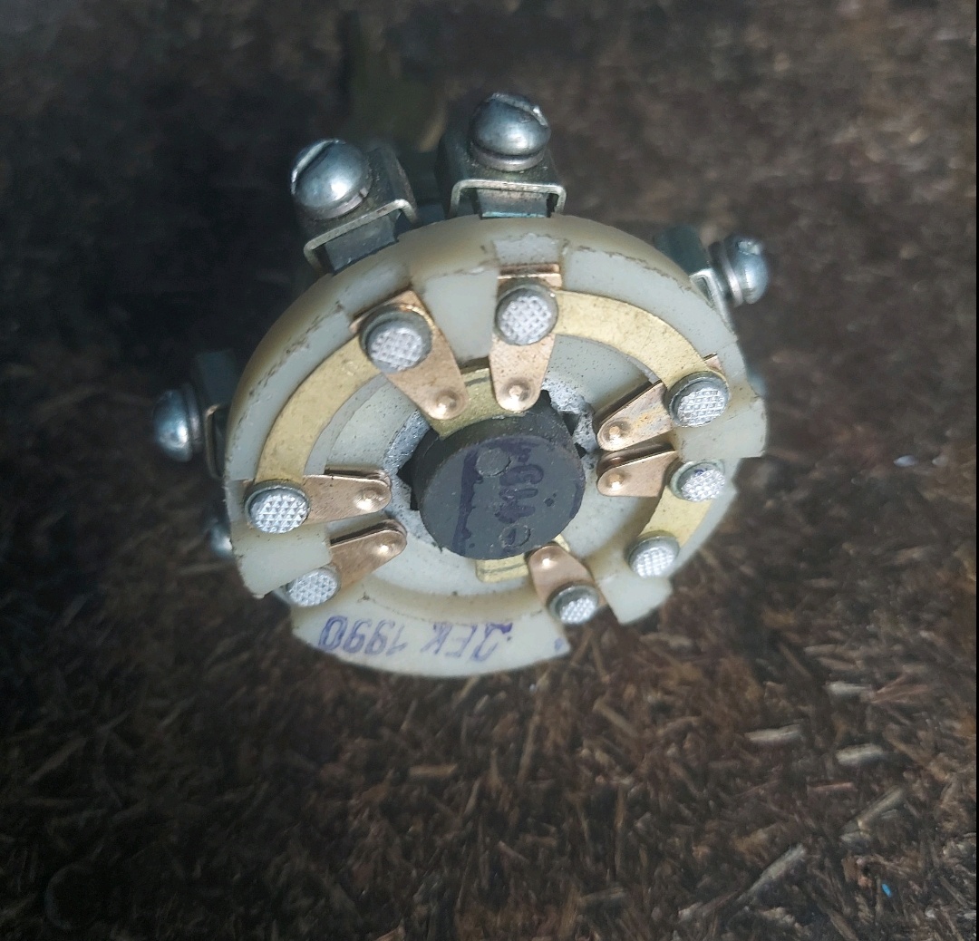 Originální dynamo 6V alternátor 12V 500W rotor - 17