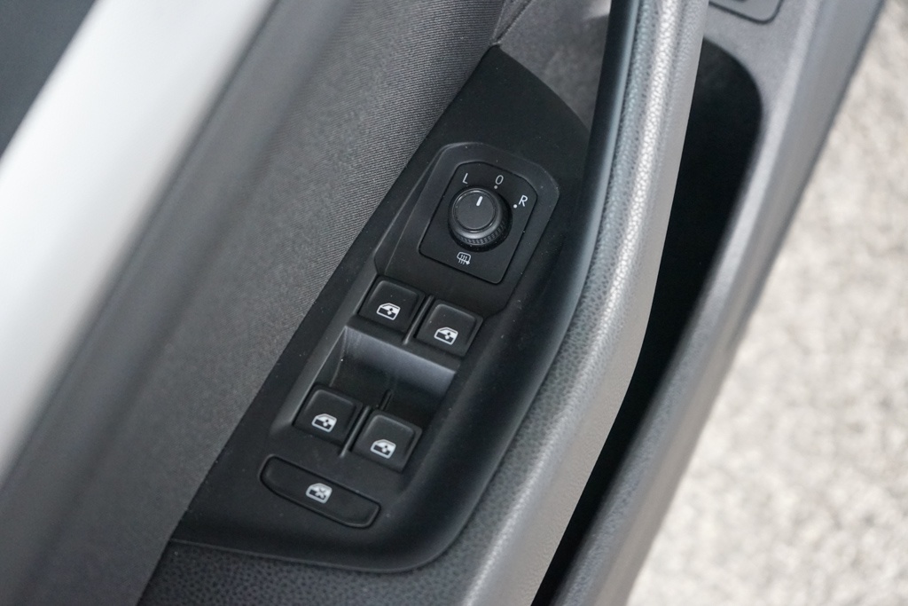 420- Volkswagen, Passat Variant, 2015, nafta, 2.0 TDI,110kw - 17