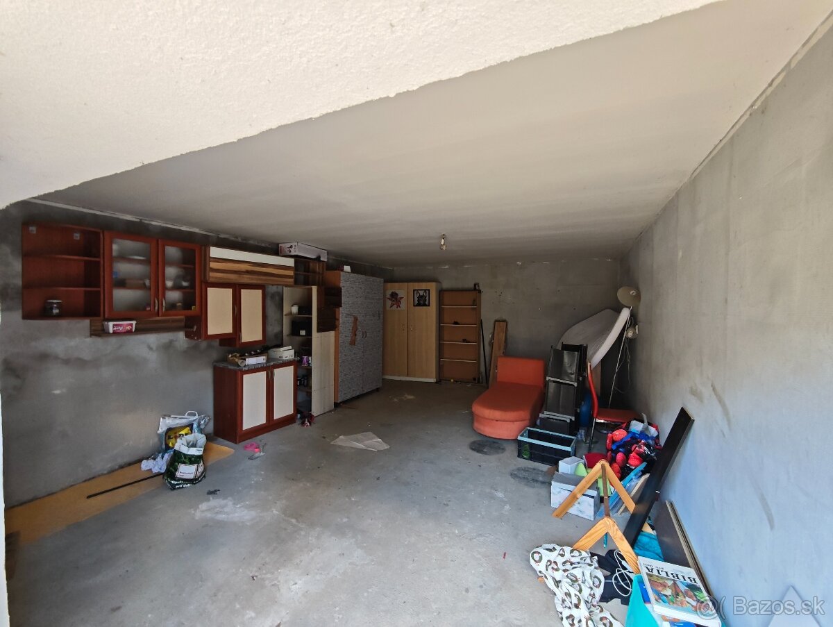 Predaj rodinného domu na Dlhej ulici - 17