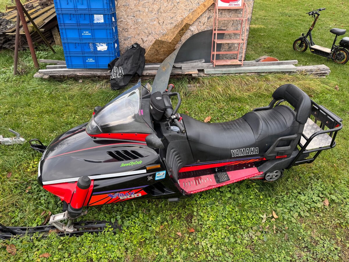 Snežný skúter Yamaha Vmax 600 - 17