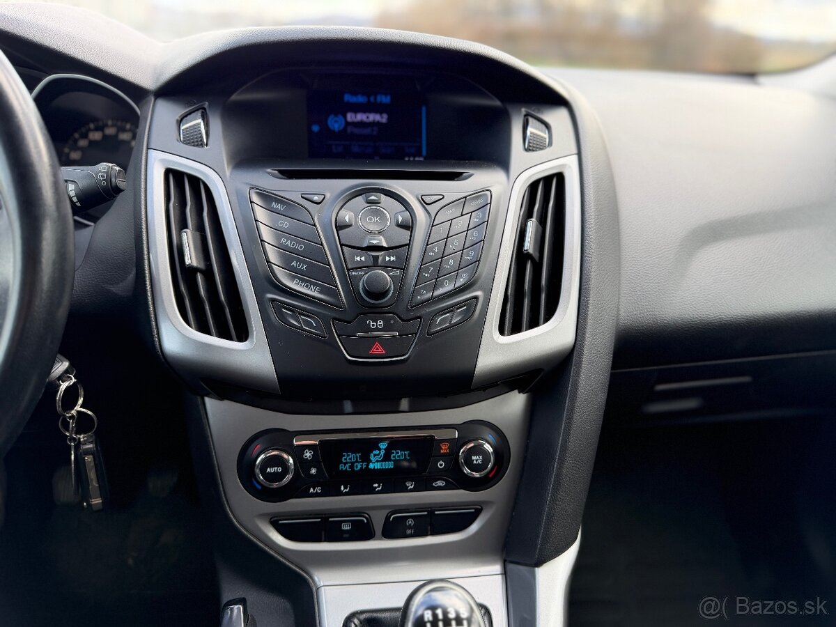 Ford Focus 1.6TdCi 85kw kombi - 17