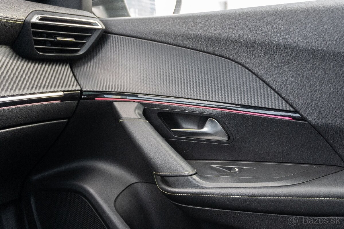 Peugeot 2008 GT-Line V ZÁRUKE - 17