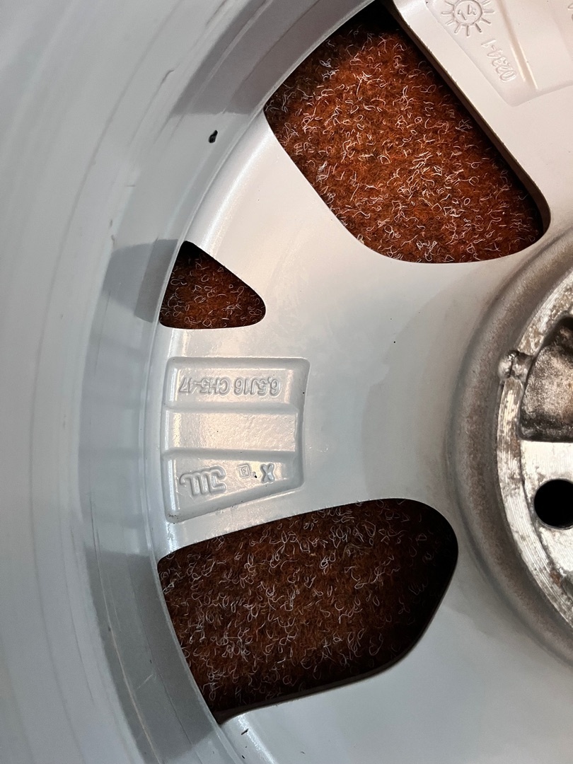 5x108 R16 Originál alu disky Citroen C4 - ET 47 - 17