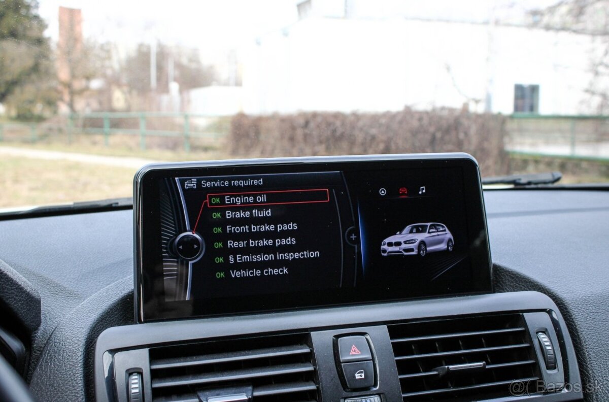 BMW Rad 1 118d A/T 105kW M-packet AT8 - 17