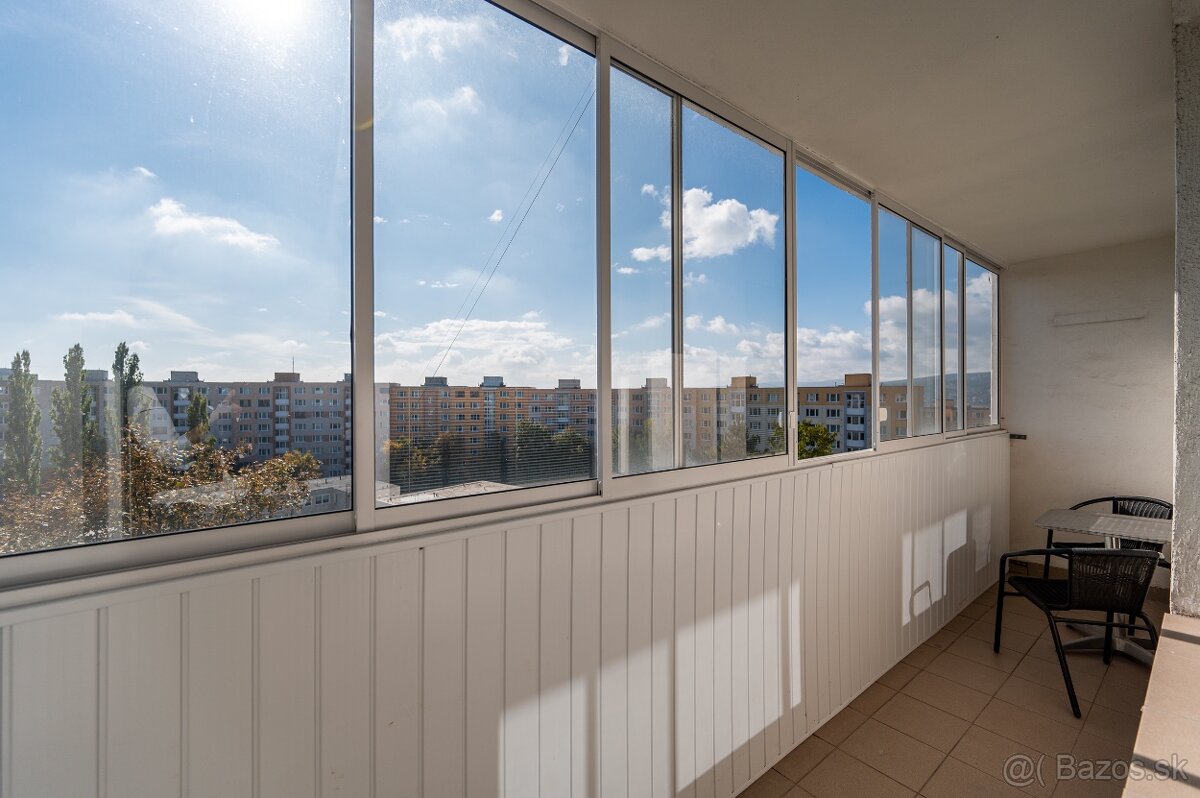 KALINOVSKÁ 2 izbový byt 42,60m2 + 6m loggia - 17