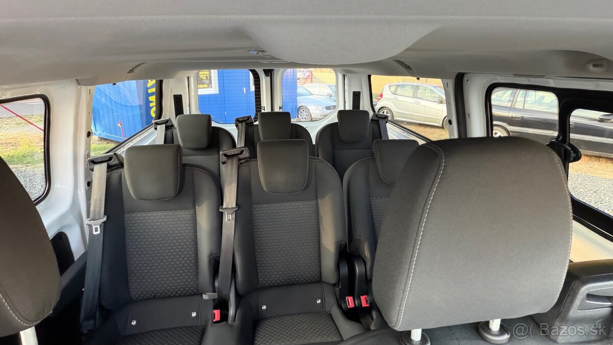 Ford Transit Custom Kombi 2.0 TDCi 2023 - 17