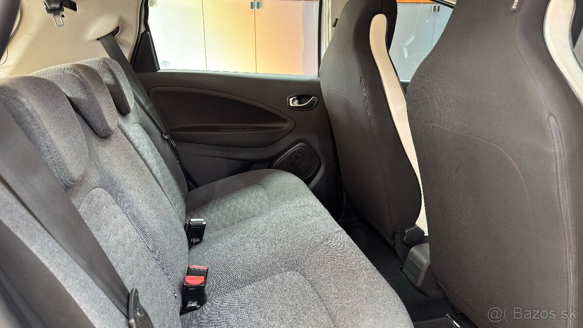 Renault Zoe R110 Z.E. 52 kWh Life - 17