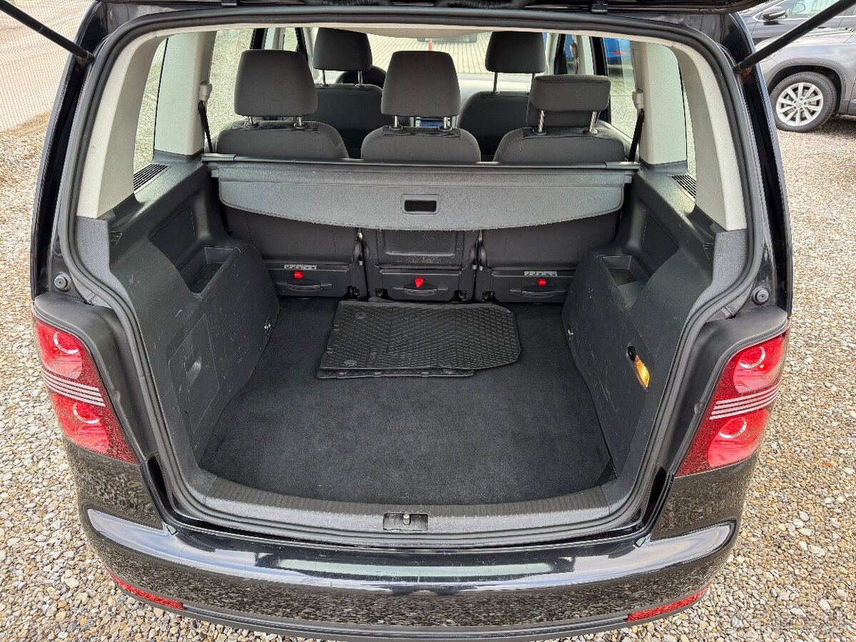Volkswagen Touran 1.9TDI Comfortline - 17