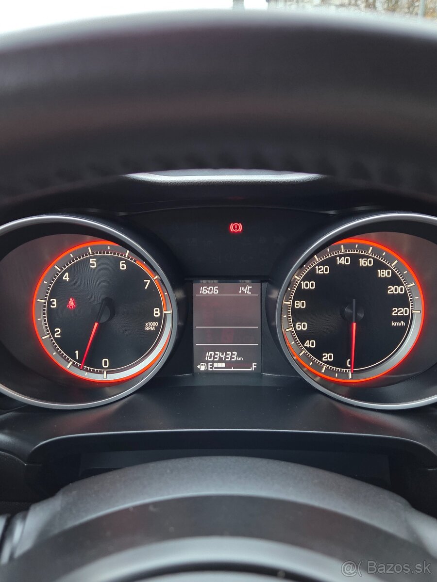 Suzuki Swift 1.2 SR - 17