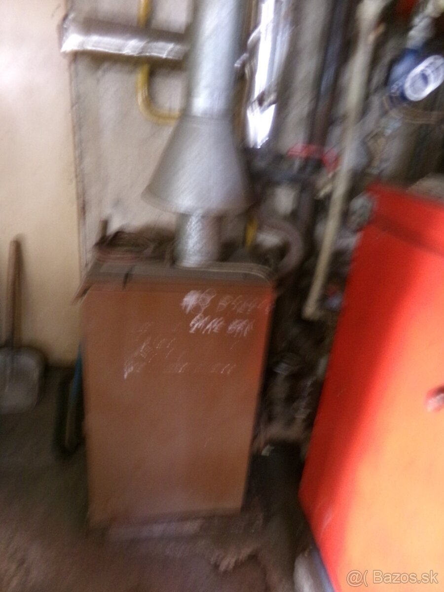 Na predaj rodinný dom v Hosťovciach - 17