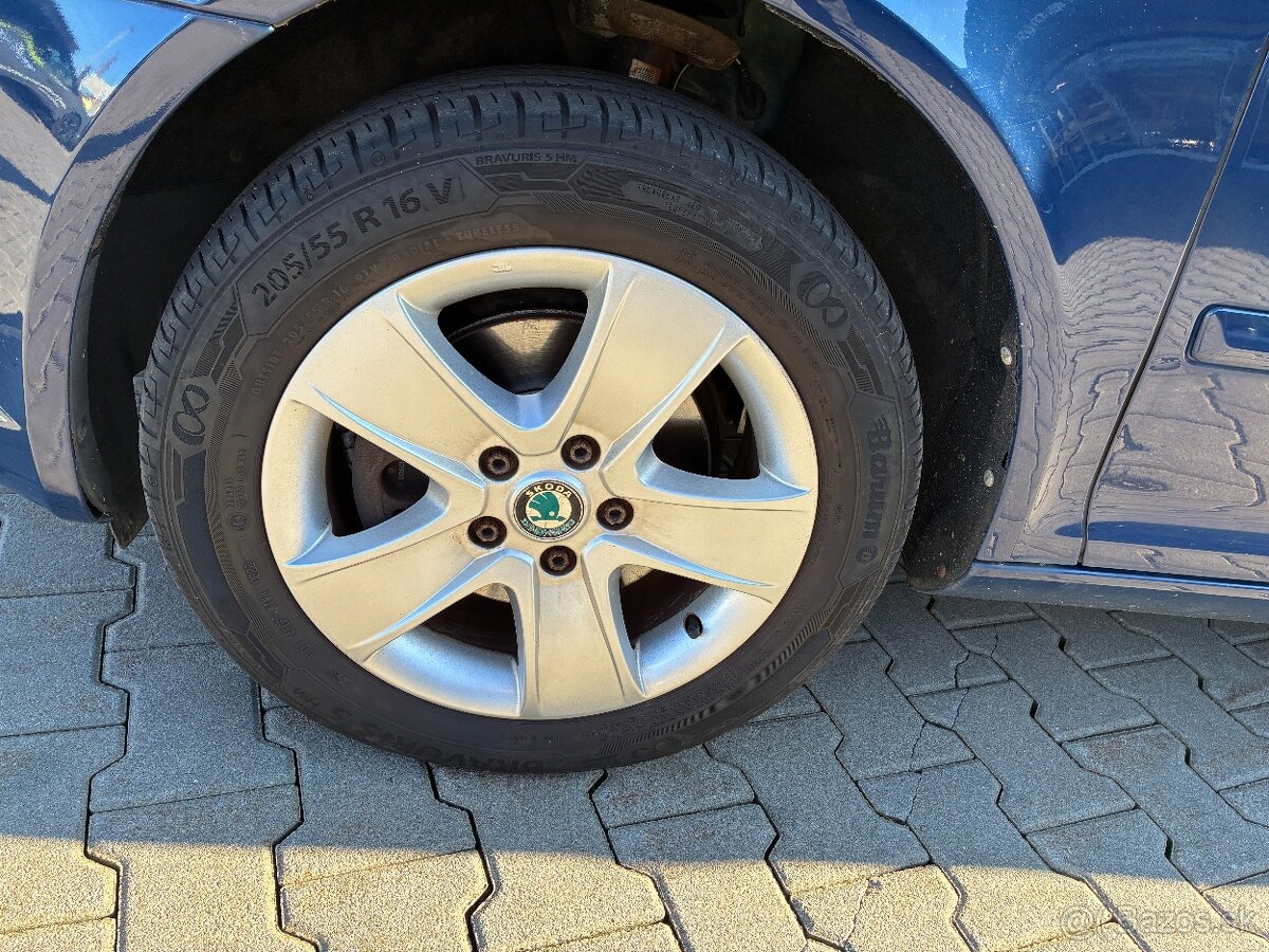 Škoda Octavia 2.0TDi 103kW AUTOMAT ČR - 17