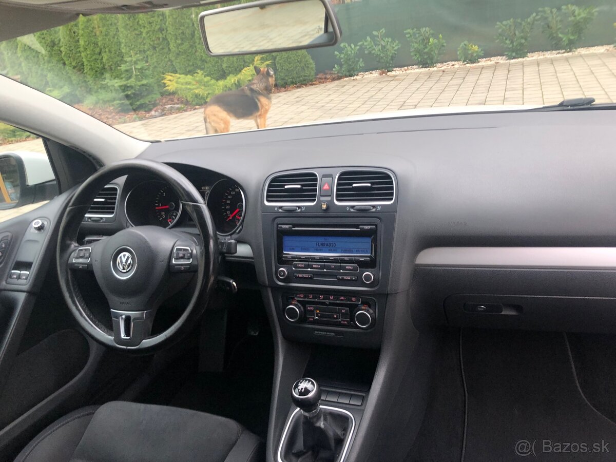 Volkswagen Golf TDI Highline - 17