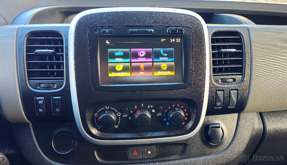 Renault Trafic 1.6 DCI 125PS L2H1 Ťažné-Výhrev- Navi-Kamera - 17