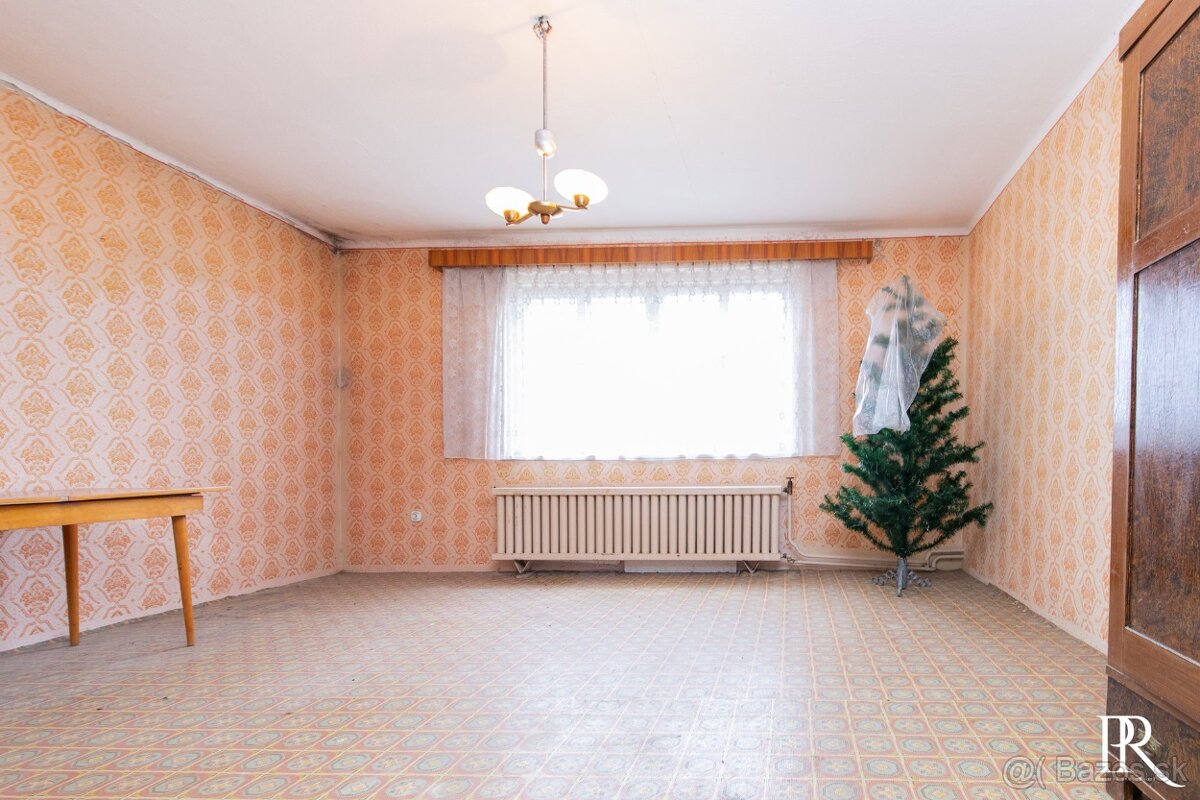 PREDAJ 5 IZBOVÝ RODINNÝ DOM S GARÁŽOU, DOLNÉ TRHOVIŠTE - 17