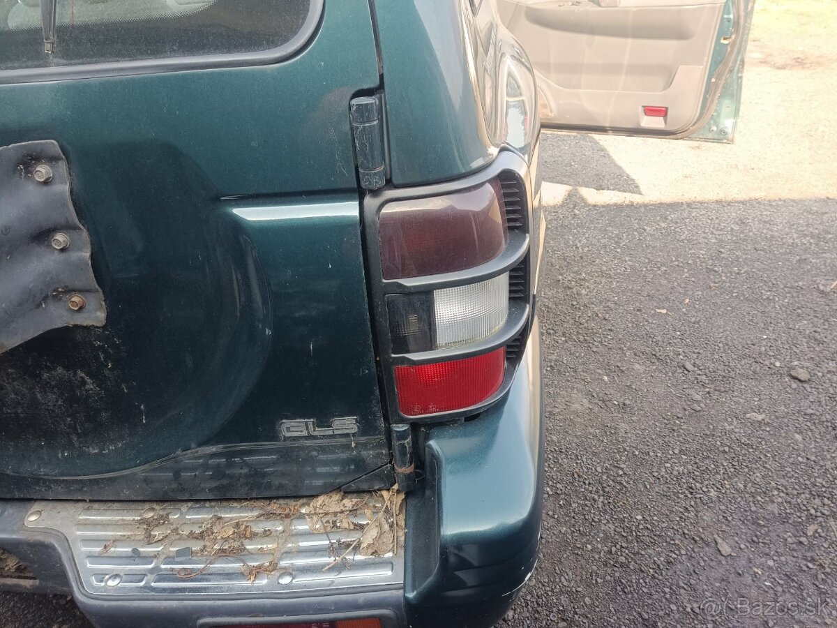 Mitsubishi Pajero 2.8td - 17