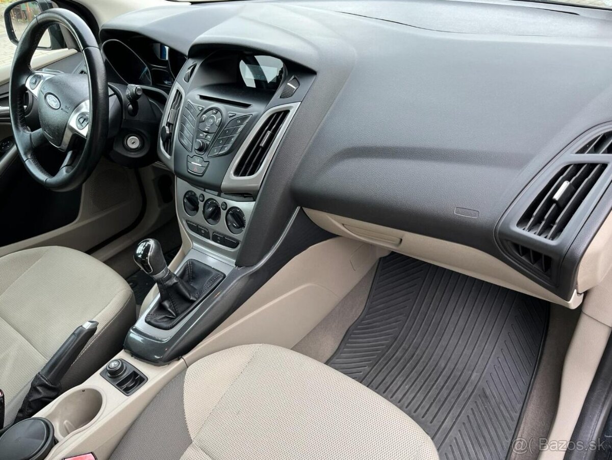 Ford Focus 1.0 EcoBoost - 17