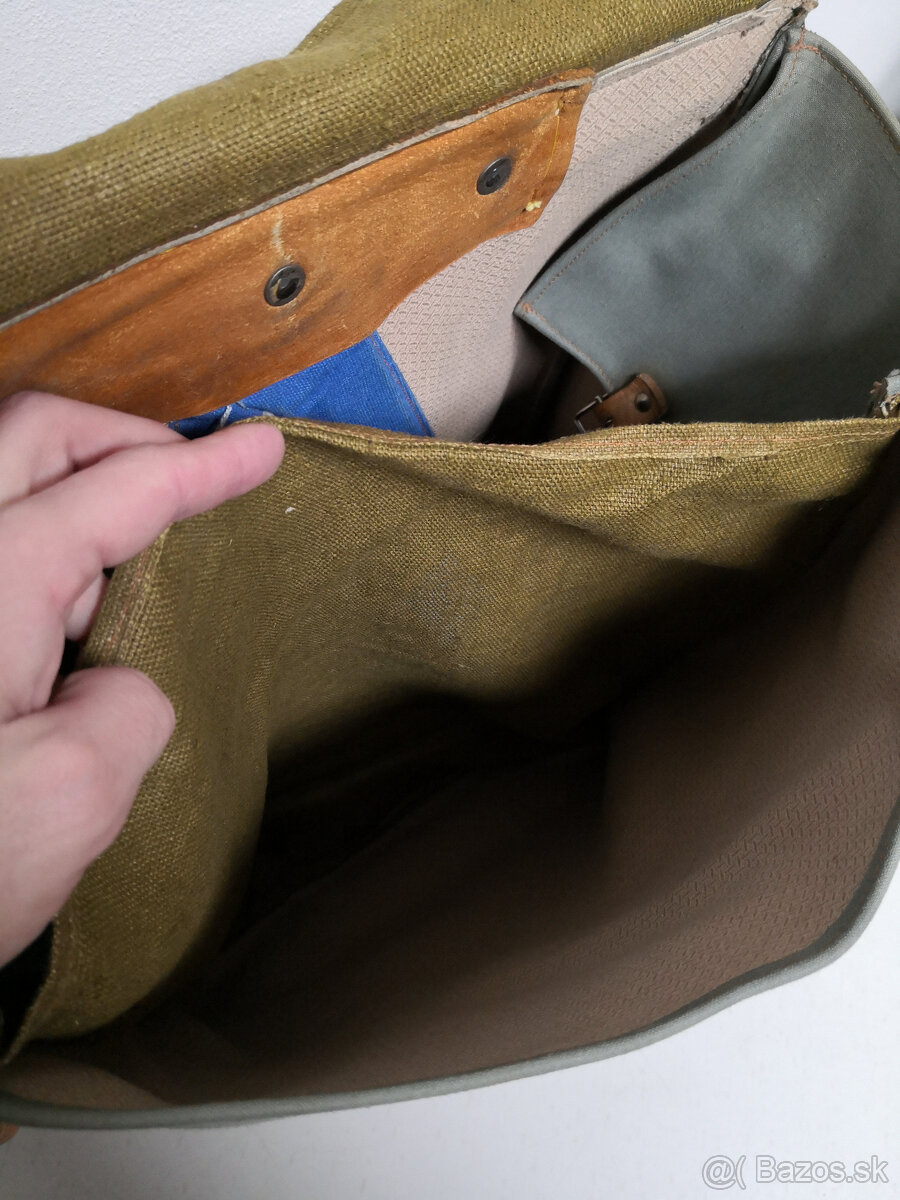 Starý vojenský batoh - 17
