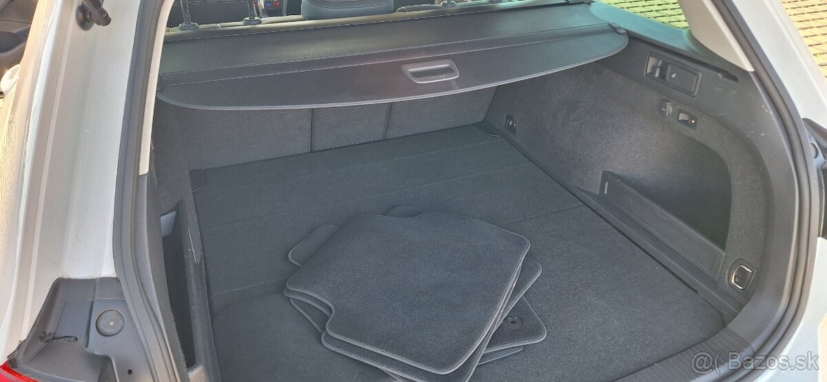 VW Passat variant /kombi/ B8 facelift - 17