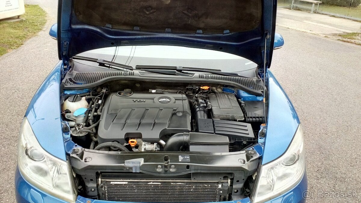 Škoda Octavia Combi RS 2,0 TDi 125 kW 2011 - 17