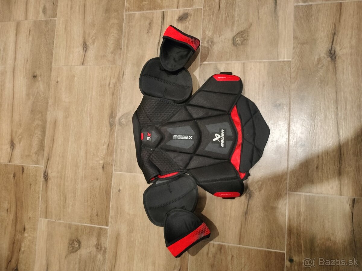 Hokejová výstroj - 17