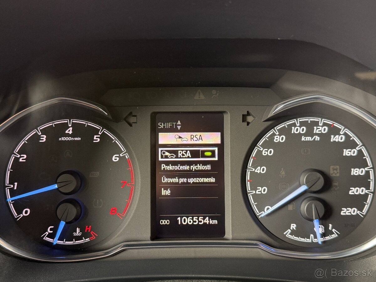 Toyota Yaris 1.5 Selection top 7/2018 po servise - 17