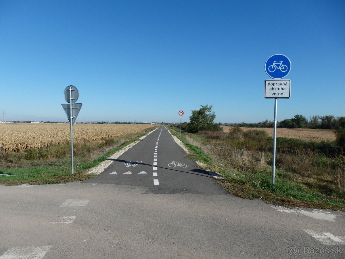 Na predaj 3 izbový rodinný dom v obci Šúrovce okr.Trnava - 17