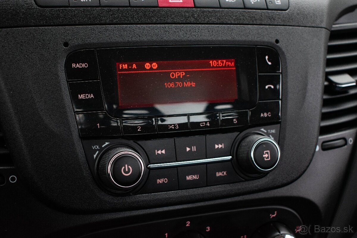 Iveco Daily, 2.3 35C14.PO SERVISE.EXTRA DLOUHÝ VALNÍK. - 17