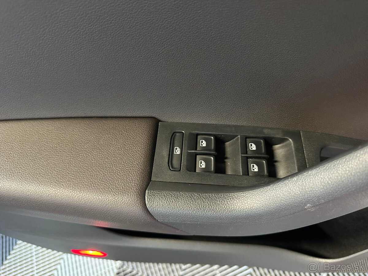 Škoda Octavia Combi 2.0 TDI 184k L K DSG 4x4 EU6 - 17