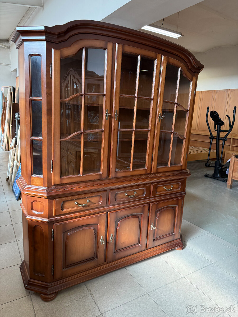 Dubové příborníky a vitriny Belgie a Německo - 17