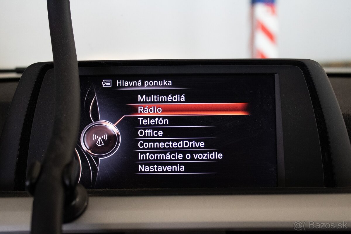 BMW Rad 3 Touring 318i A/T - 17