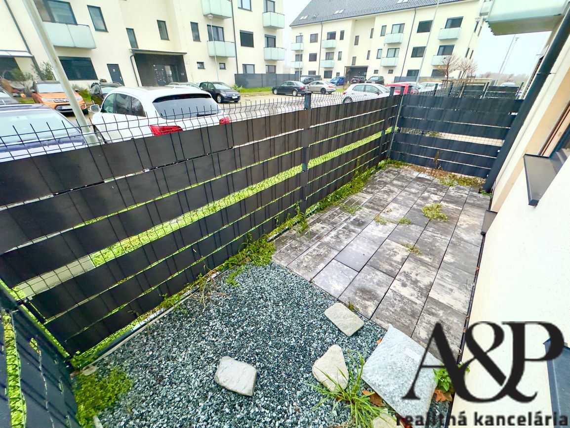 1 IZB. BYT V NOVOSTAVBE S PREDZÁHRADKOU A PARKOVNÝM MIESTOM, - 17