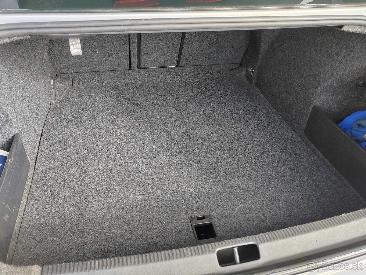 Rozpredám na náhradné diely VW Passat B6 2.0TDI 103kw - 17