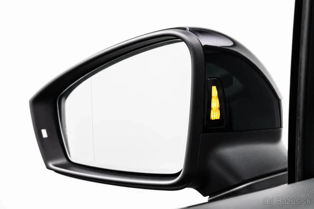 Volkswagen Touareg - 17