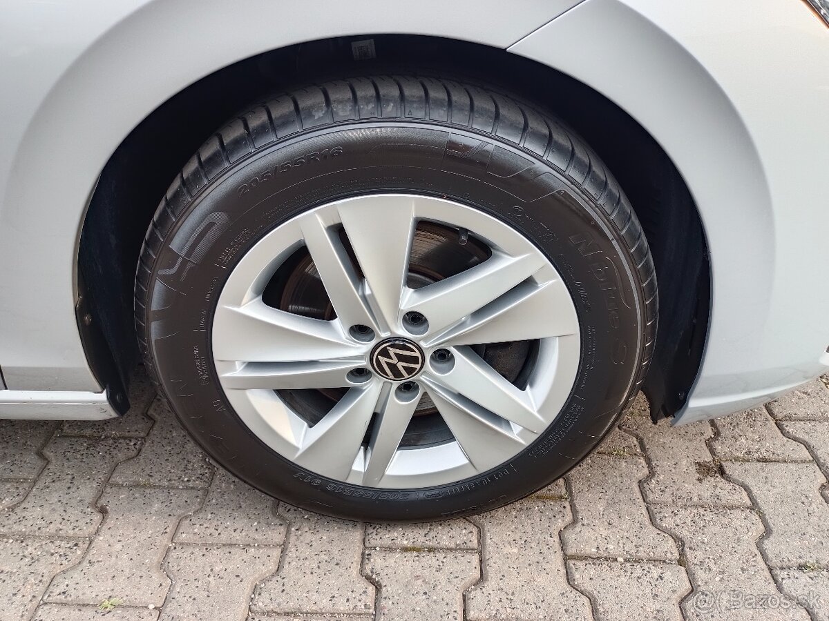 VW Golf 8 Variant 2.0TDI 110kW DSG LED - záruka Autodraft - 17