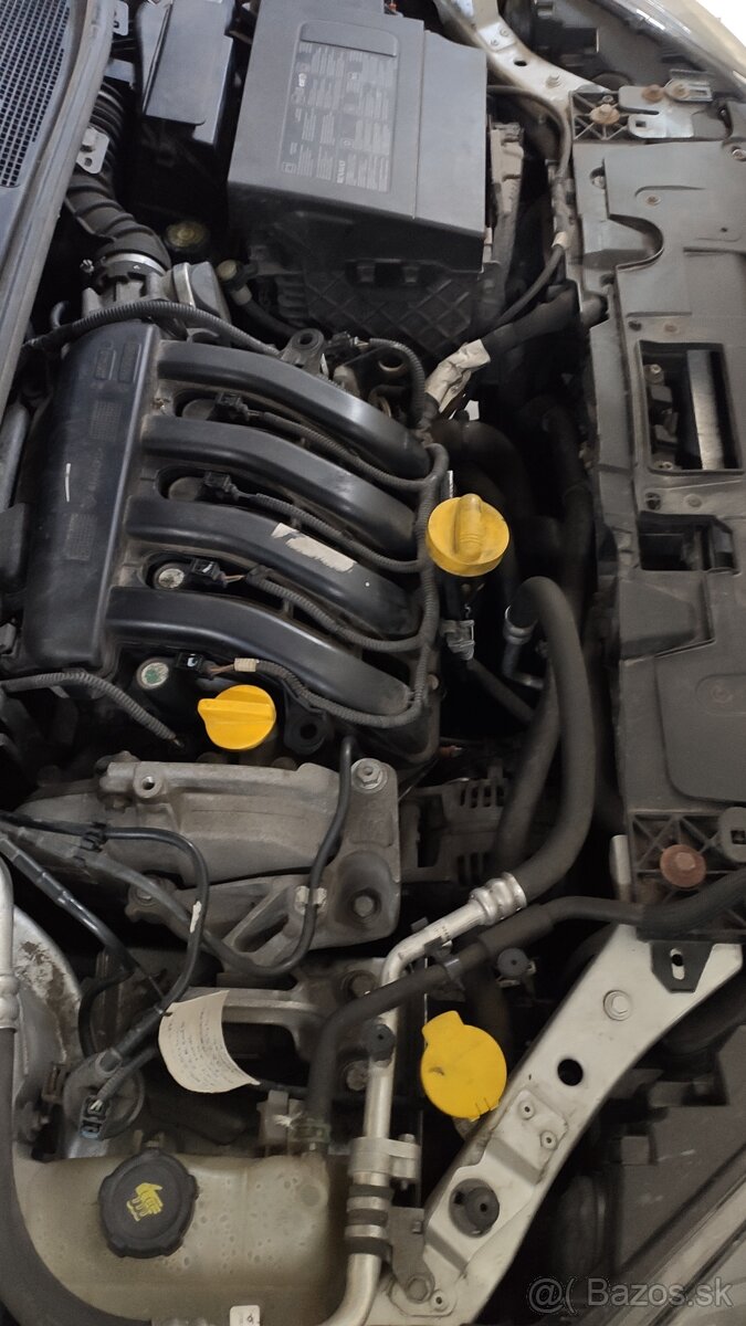 Predám Renault Megane 1.6 16V 110 Limited Edition - 17