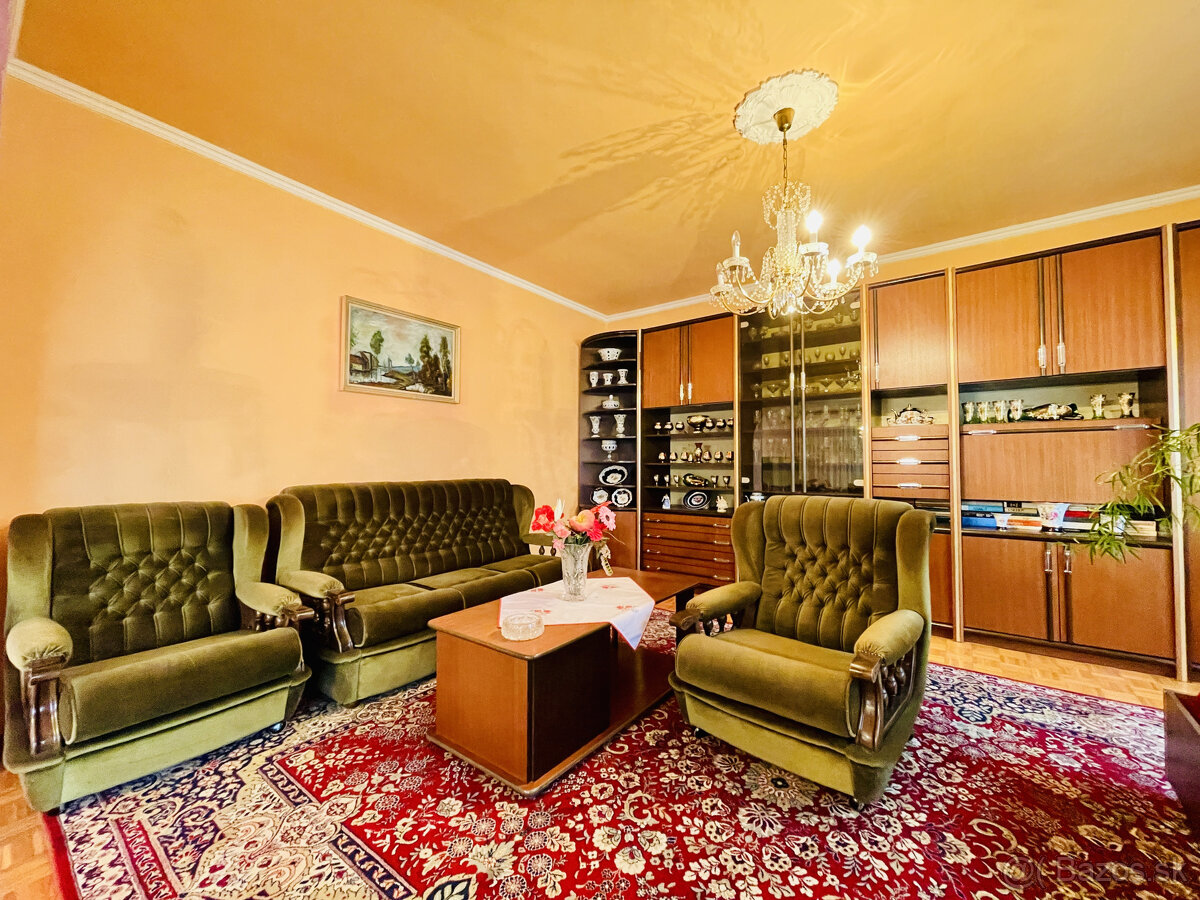 A-W REAL | RODINNÝ DOM NA PREDAJ V OBCI OKOČ - 17