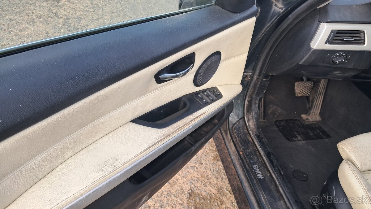 BMW 330XD, KOMBI, 4x4 - 17